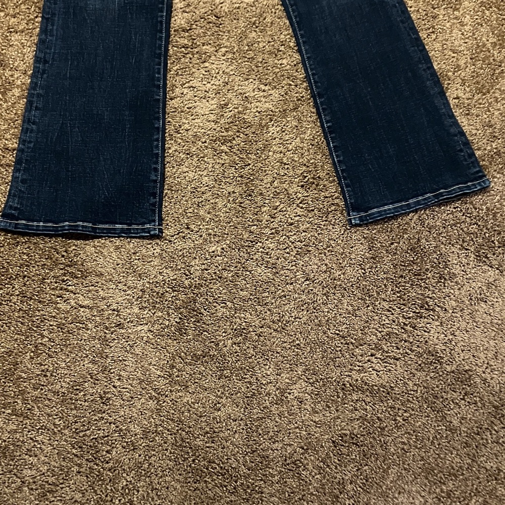 BKE. WAIST IS 14 1/2. INSEAM IS 33 INCHES. NO SIZE. Classic Blue Denim Jeans. - Picture 5 of 8